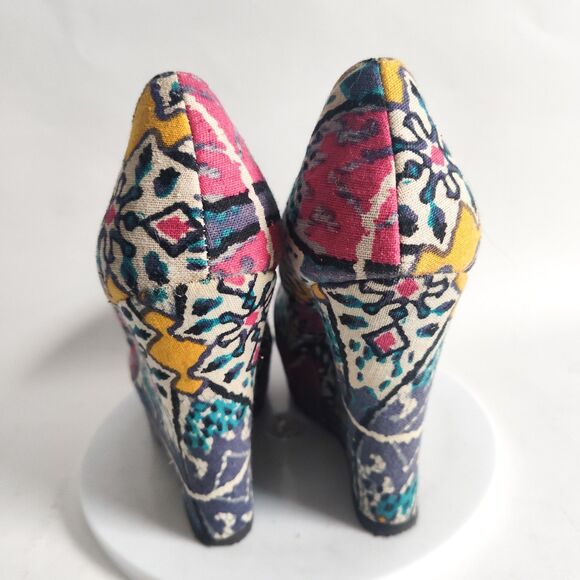 Steve Madden Pammyy Tribal Print Boho Vegan Platform Wedge 5" Heels Size 7.5 - Picture 3 of 9